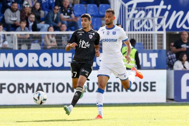 首钢签下外援香农-埃文斯 上赛季西甲场均17分